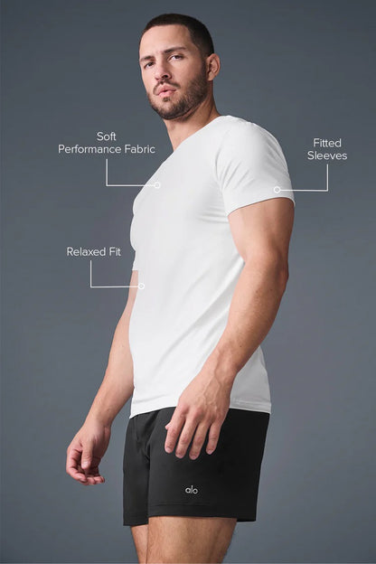 ALO Haut Manches Courtes À Col Ras-Du-Cou Conquer Reform